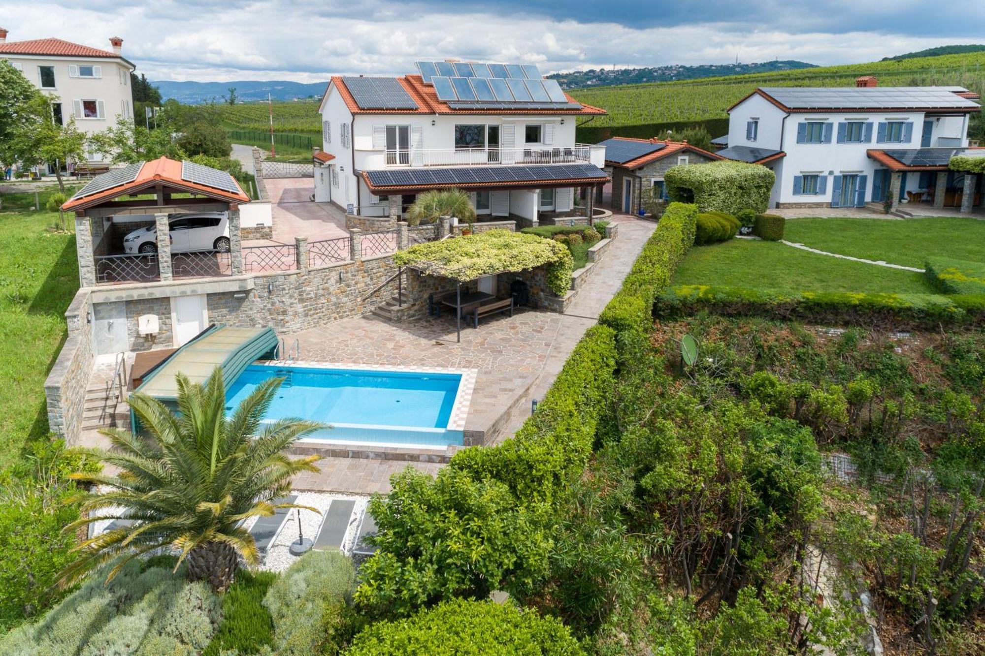 Debeli Rtic Apartments - Happy Rentals Ankaran Zewnętrze zdjęcie