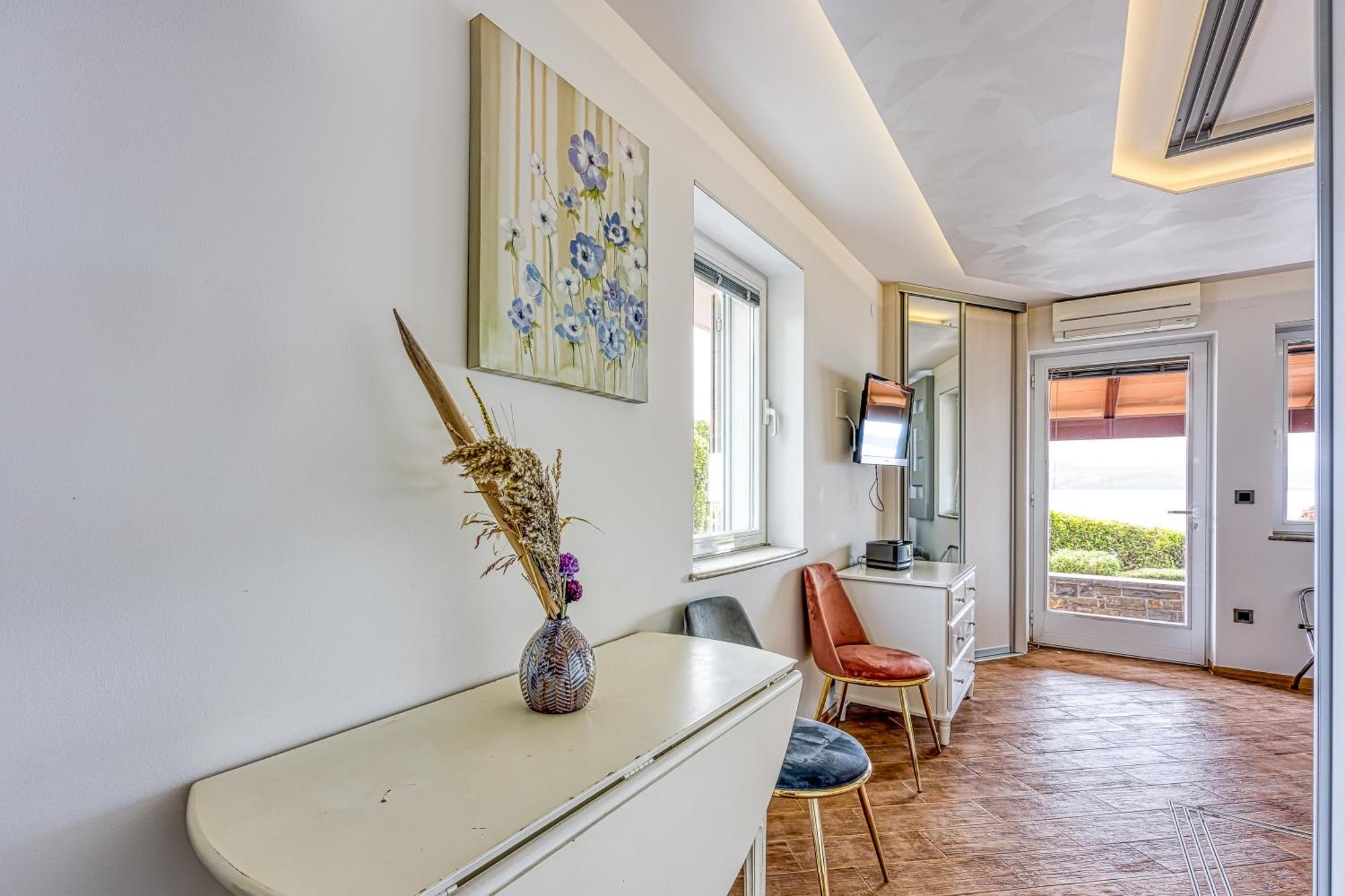Debeli Rtic Apartments - Happy Rentals Ankaran Zewnętrze zdjęcie